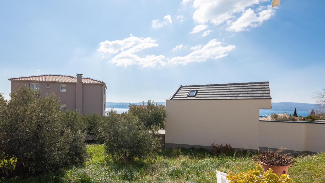 Apartments Sunshine Rays Duće Exterior foto